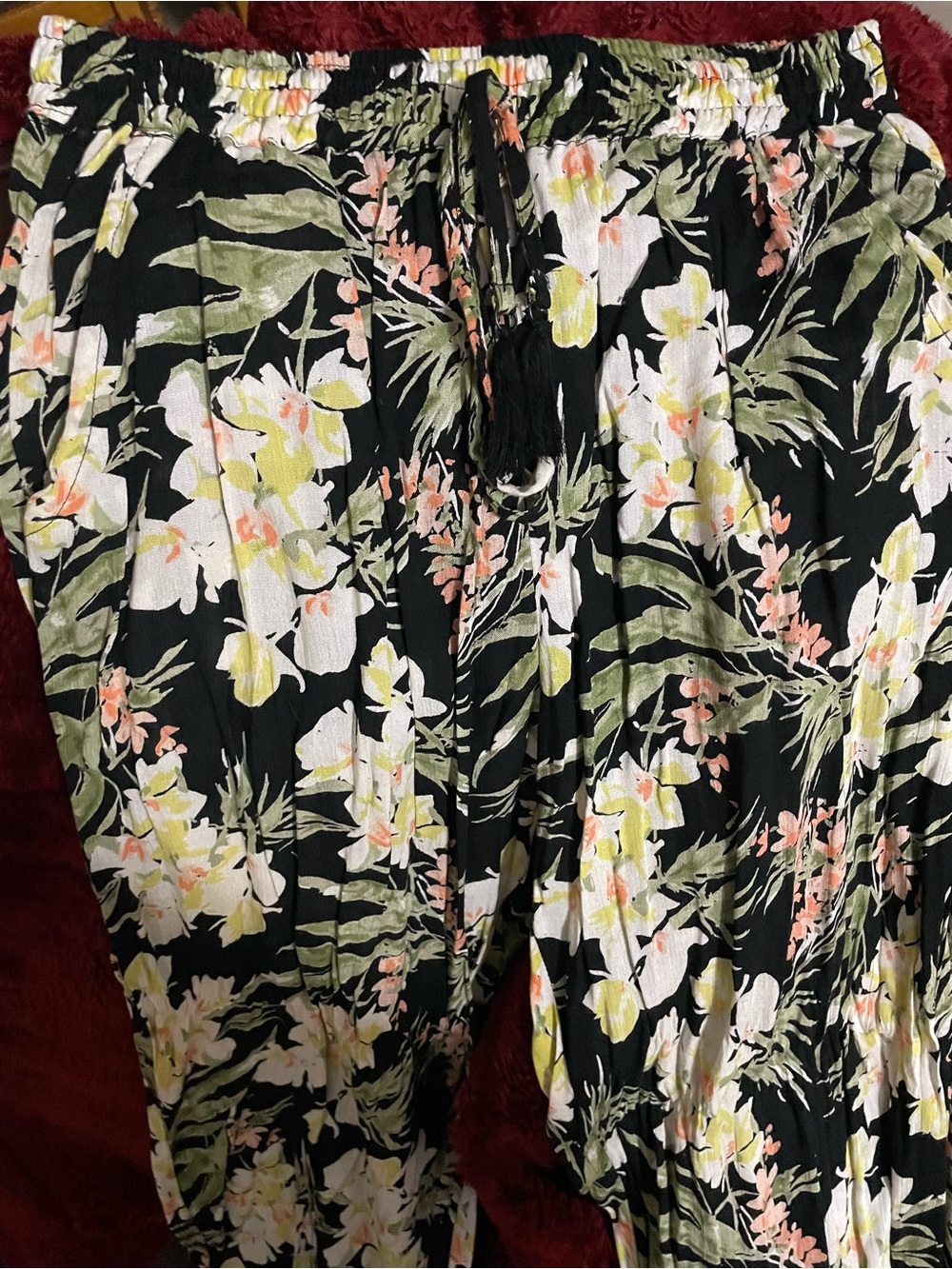 Trendy ANGIE BOHO FLORAL JOGGER LIKE PANTS Drawstring elastic waist Ladies M - Picture 5 of 8